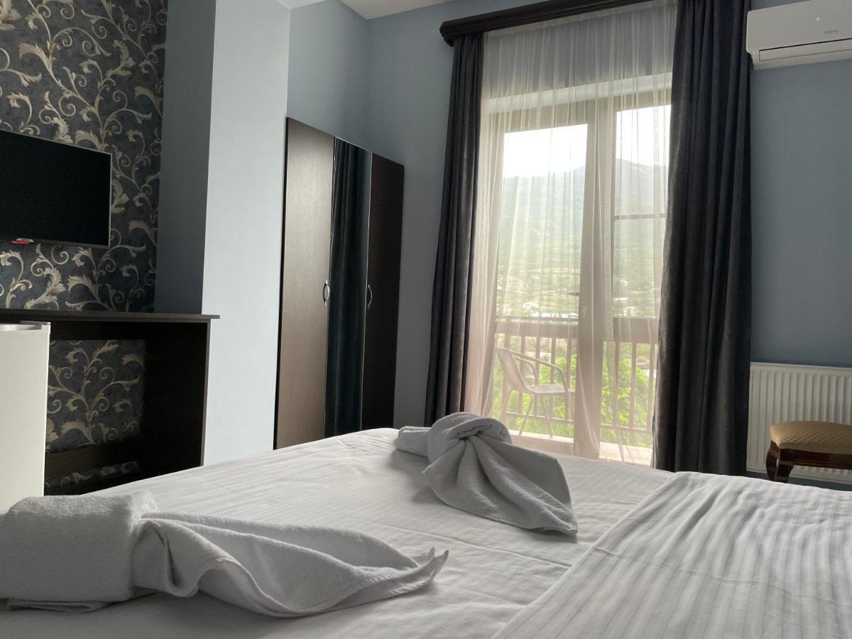 Kamar Hotel Иджеван Экстерьер фото