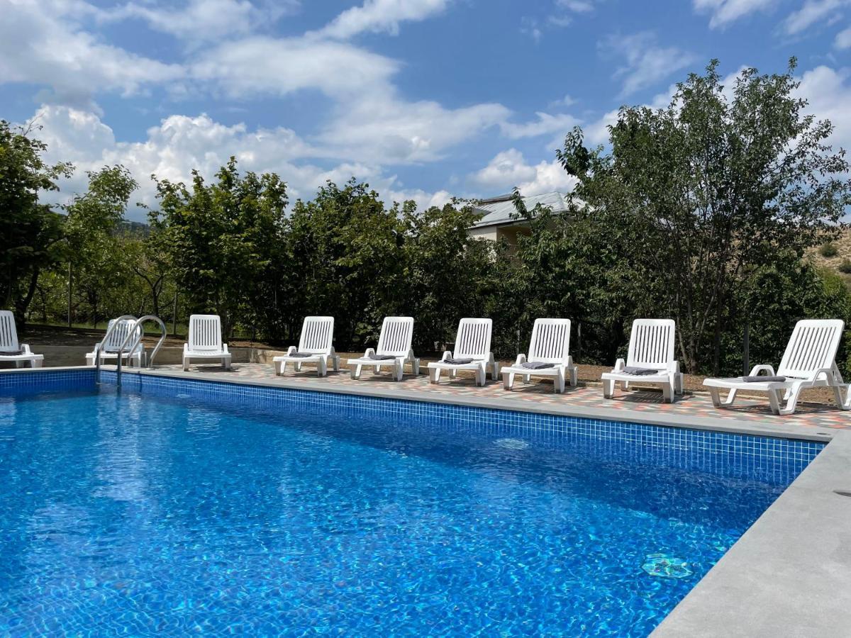 Kamar Hotel Иджеван Экстерьер фото