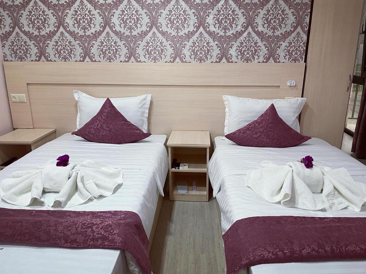Kamar Hotel Иджеван Экстерьер фото