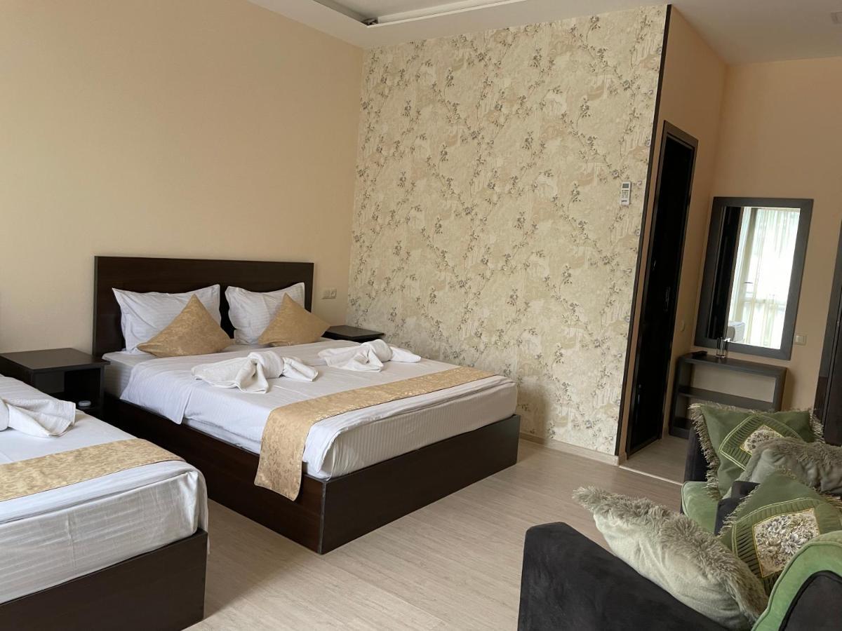 Kamar Hotel Иджеван Экстерьер фото
